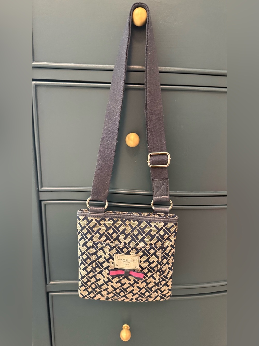 Tommy Hilfiger Crossbody in Navy and Beige